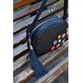 Poseta cross-body cu ornamente tip flori, poseta din piele