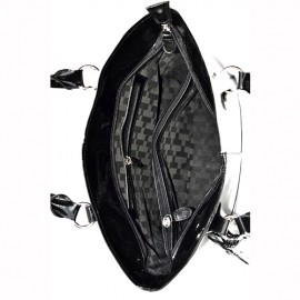 Poseta din piele alb cu negru, ornament in forma de inima si canafior